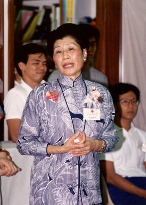 8Jun90_1openday.jpg